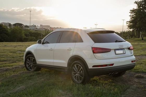 AUDI Q3 2.0 TFSI AMBITION QUATTRO 4P GASOLINA S TRONIC AUDI Q3 2.0 TFSI AMBITION QUATTRO 4P GASOLINA S TRONIC